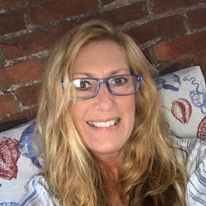 Meet your Posher, Beverly